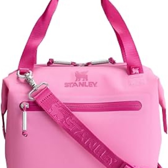 Stanley Vibrant Pink Travel Bag - Picture 3 of 3
